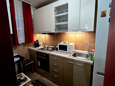 Garsoniera strada Cernei