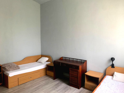 Apartament de inchiriat zona Facultatii de Litere