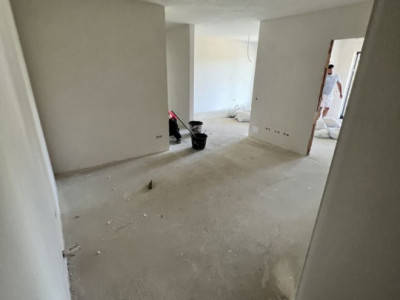 Apartament 3 camere imobil nou zona Golden Tulip 