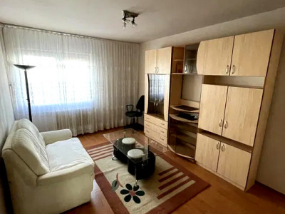 Apartament de vanzare 2 camere zona Casa Piratilor