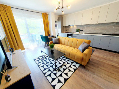 De inchiriat apartament de 3 camere in Floresti