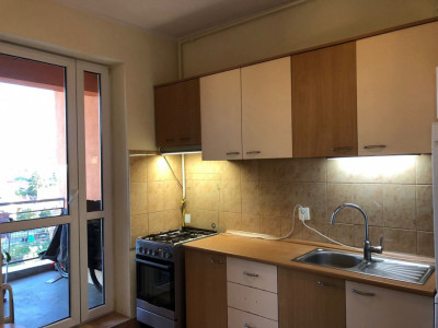 Apartament de vanzare 2 camere zona Piata Fraternitatii, de vanzare