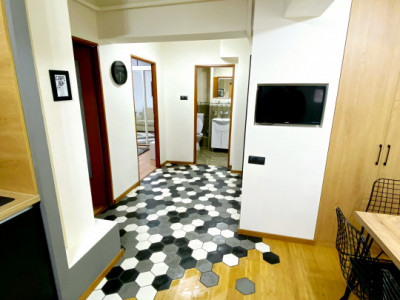 Apartament de vanzare 2 camere, zona sens giratoriu Marasti