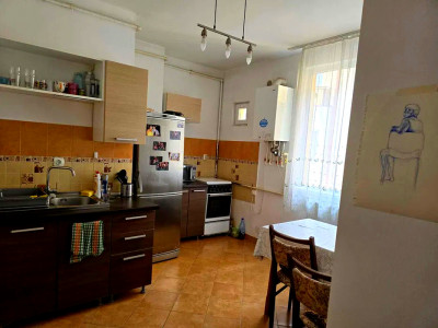 Apartament de vanzare in apropiere de Facultatea de Litere