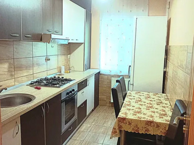 Apartament  2 camere zona Atelierului De Pizza