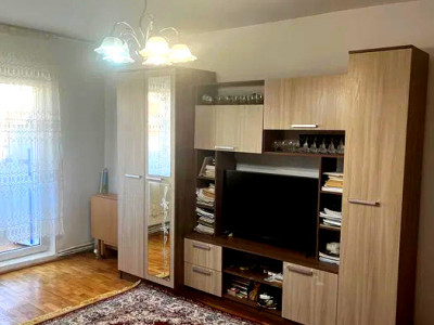 Apartament de vanzare 4 camere zona Brd Marasti