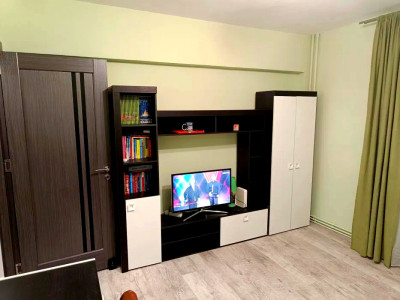 Apartament de vanzare 2 camere, zona Interservisan