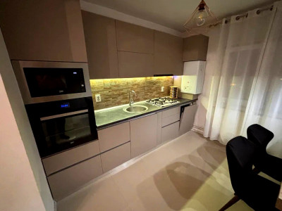 Apartament 2 camere, decomandat, 58 mp Manastur finisat si mobilat