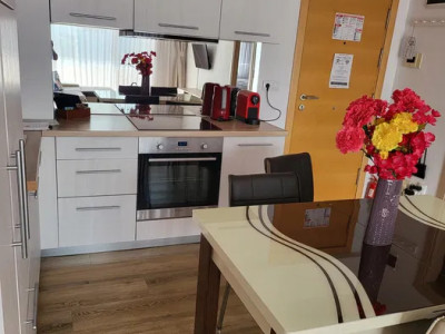Apartament 2 camere cu parcare subterana finisat mobilat zona Iulius Mall