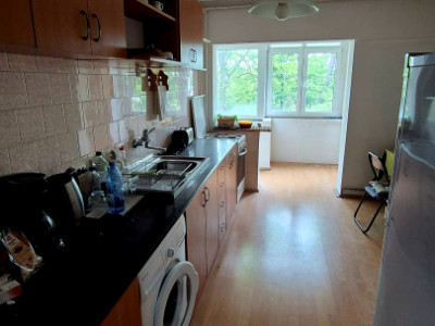 Apartament spațios cu 3 camere de vânzare în Gheorgheni – Strada Titulescu!
