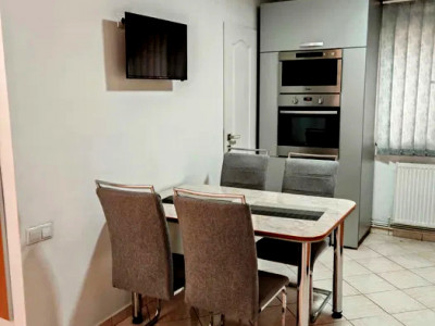 Apartament cu 2 camere de vanzare, renovat cartier Marasti.