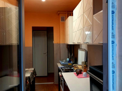 Apartament cu 2 camere de inchiriat, zona Big Manastur