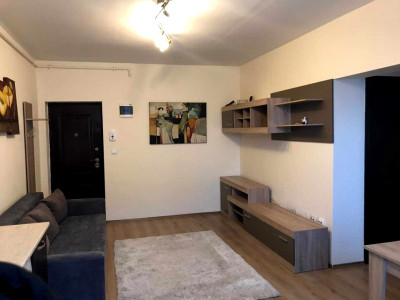 Apartament de vanzare 2 camere zona FSEGA 