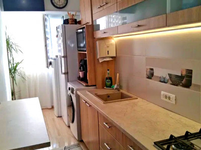 Apartament cu 2 camere de vanzare ,  Manastur zona Mc Donalds 