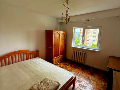 Apartament de vanzare 3 camere, strada Calea Manastur, zona Kaufland 