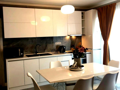 Apartament 3 camere, confort sporit, terasă de 25 mp – Calea Manastur