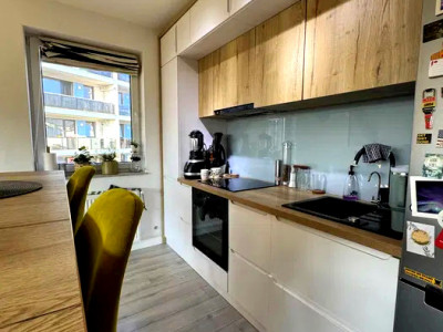 Aparatment  cu 2 camere de vanzare,  imobil nou zona TCI Borhanci 