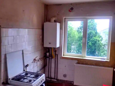 Apartament  cu 2 camere de vanzare , Manastur zona  Piata Flora 