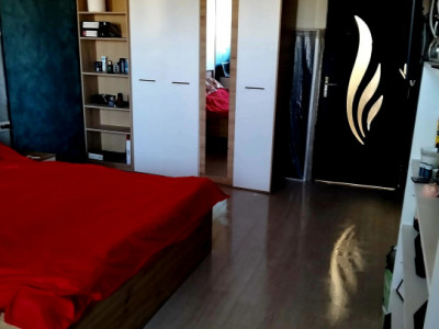 Apartament cu 2 camere de vanzare zona Piata Marasti