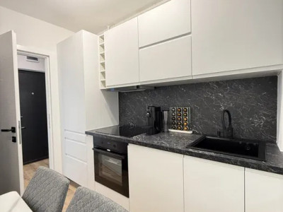 Apartament 2  camere  zona Complexului Mercur 