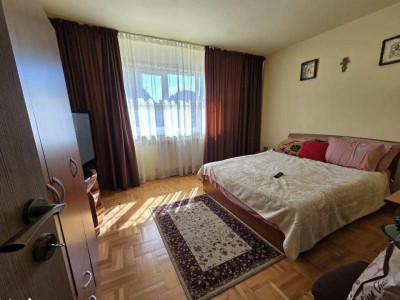Apartament 4 camere  Manastur zona Mc Donalds 