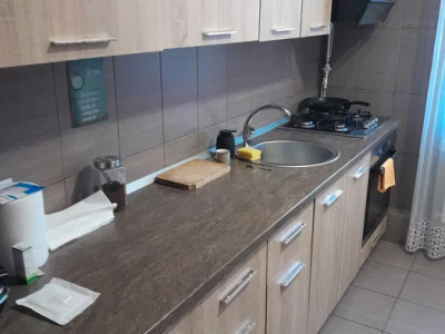 Apartament cu   3 camere de vanzare, Marasti zona  Scolii Ion Agarbiceanu 