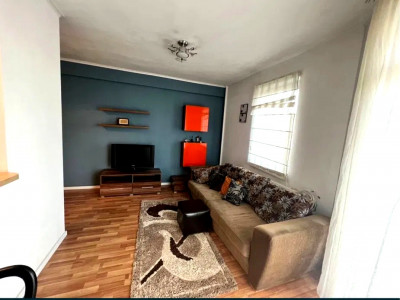 Apartament de vanzare,living cu bucatarie, 1 dormitor, parcare subterana, 