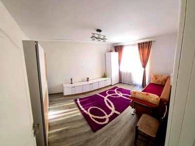 Apartament cu  2 camere  de vanzare, Manastur zona Denver