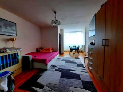 Garsonieră de vânzare în Cluj-Napoca – zonă liniștită, aproape de natură