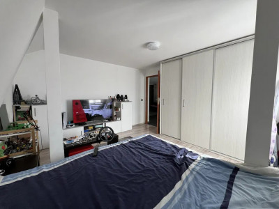 Apartament 3 camere de vanzare in vila, Gheorgheni