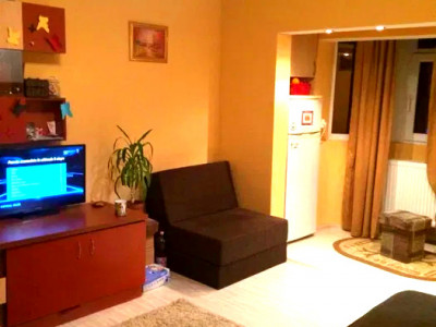 Garsoniera de vanzare cu centrala proprie, Manastur
