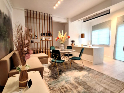 Apartament modern de vanzare imobil nou zona centrala cu parcare proprie