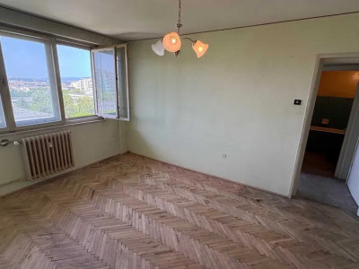 Apartament cu 2 camere de vanzare,  zona Scolii Internationale 