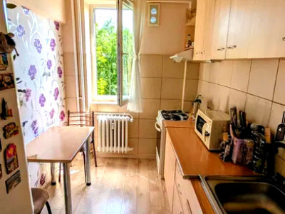 Apartament  cu 2 camere de vanzare  zona Iulius Mall 