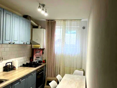 Aparatment de vanzare 1 camera  zona Intre Lacuri 