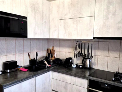 Apartament de vanzare 2 camere zona Iulius Mall