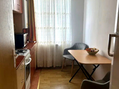Apartament mobilat de vânzare în Gheorgheni, zona Diana – ideal pentru locuit 