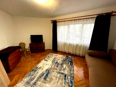 Apartament de vanzare cu 2 camere decomandat strada Mogosoaia