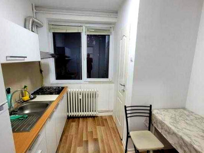 Apartament cu  2 camere de vanzare  zona Interservisan 