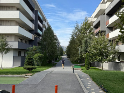 Apartament de inchiriat, 2 camere, parcare Ansamblul Luminia Zorilor