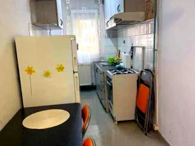 Apartament cu  2 camere de vanzare , Manastur zona Mc Donalds 