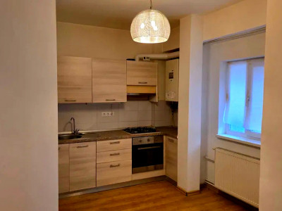 Apartament de vanzare 2 camere zona Interservisan