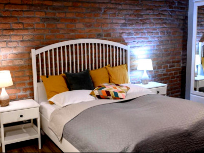 Apartament decomandată de vânzare în Centru,– confort sporit, finisat si mobilat