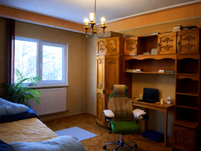 Apartament decomandat, 2 camere zona Interservisan