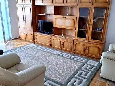 Apartament  de vanzare cu 4 camere Zorilor ,zona Sigma 