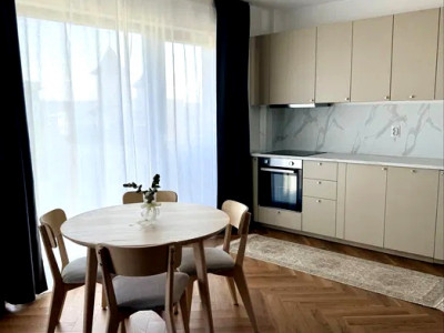 Apartament de vanzare imobil nou cu parcare subterana zona Marasti