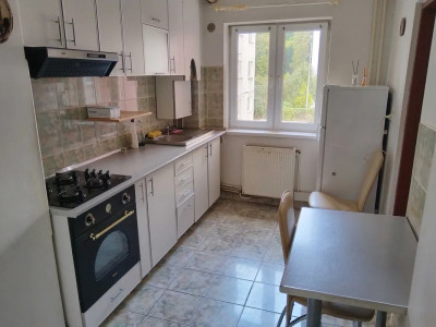 Apartament  3 camere  Manastur zona Parcului Colina 