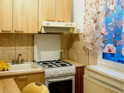 Garsoniera de vanzare zona Spitalului de Recuperare, Zorilor