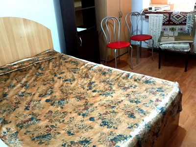 Garsoniera de vanzare strada Brates