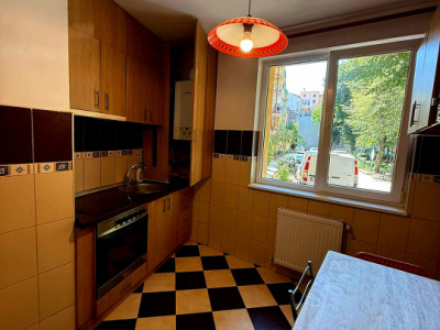 Apartament de vanzare 2 camere, zona Garii